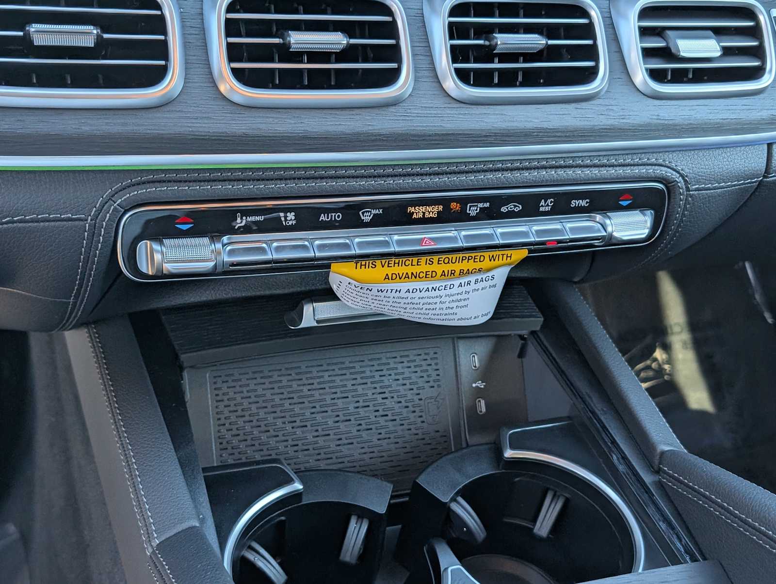 Thumbnail: 2026 Mercedes-Benz GLS - 13