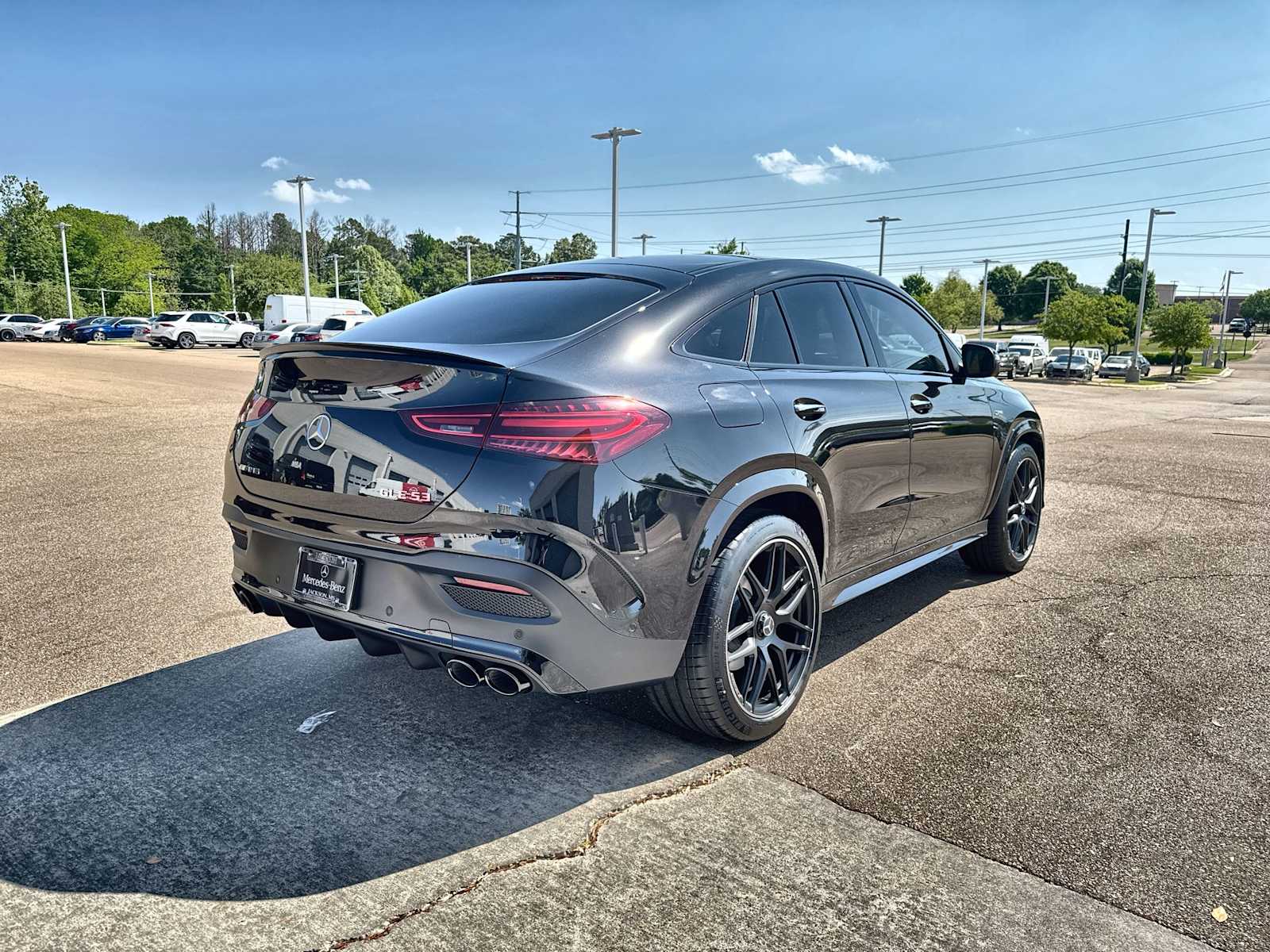 Thumbnail: 2026 Mercedes-Benz GLE - 8