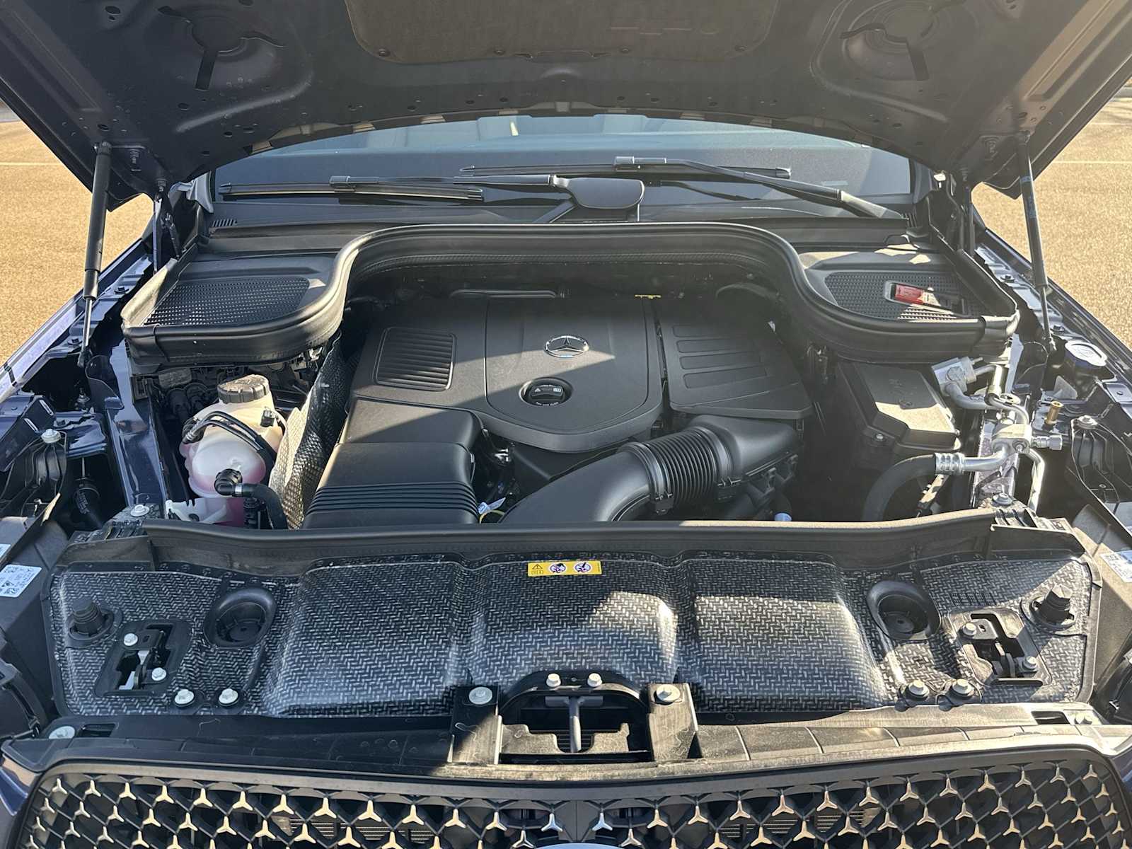 Thumbnail: 2026 Mercedes-Benz GLE - 13