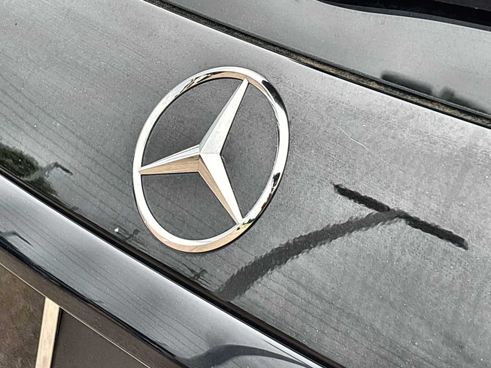 Thumbnail: 2025 Mercedes-Benz GLC - 16