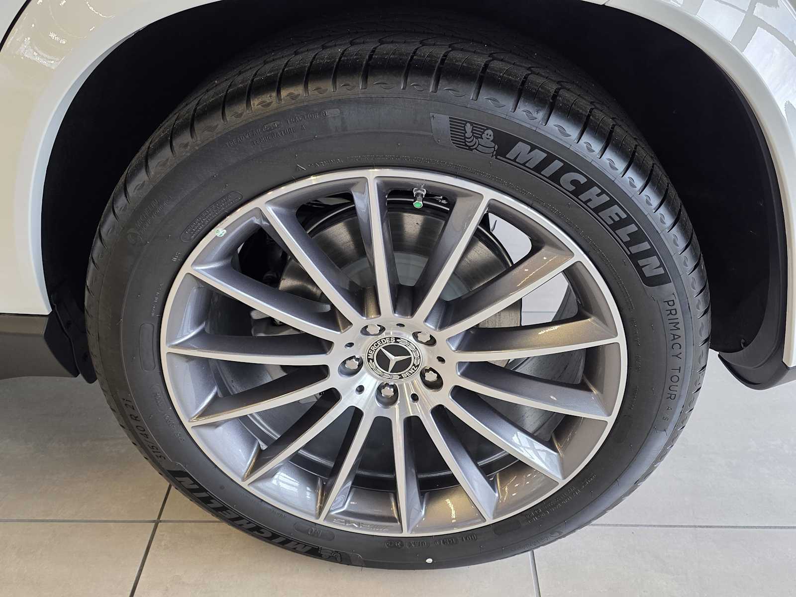 Thumbnail: 2026 Mercedes-Benz GLE - 27