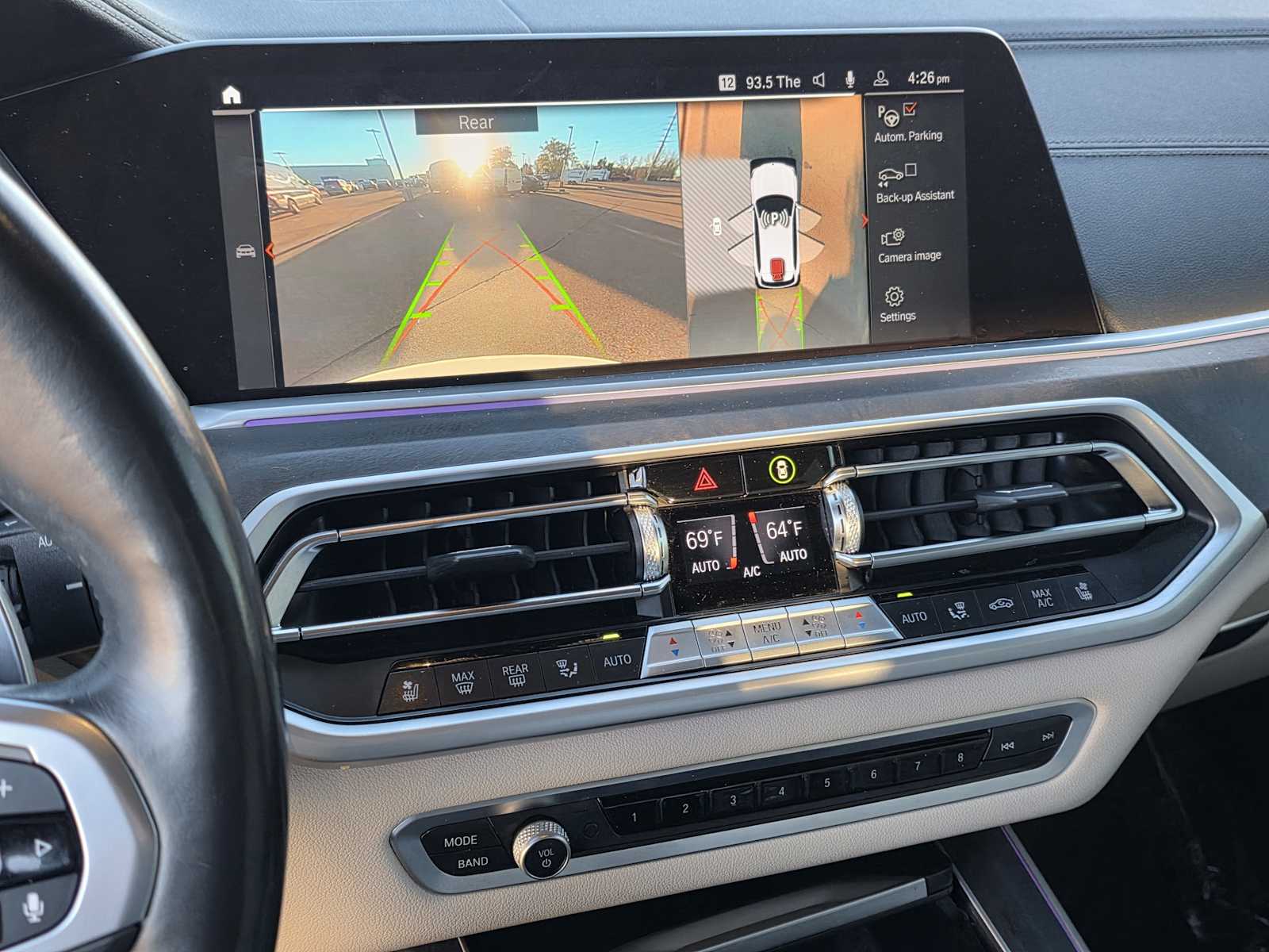 Thumbnail: 2022 BMW X5 - 10