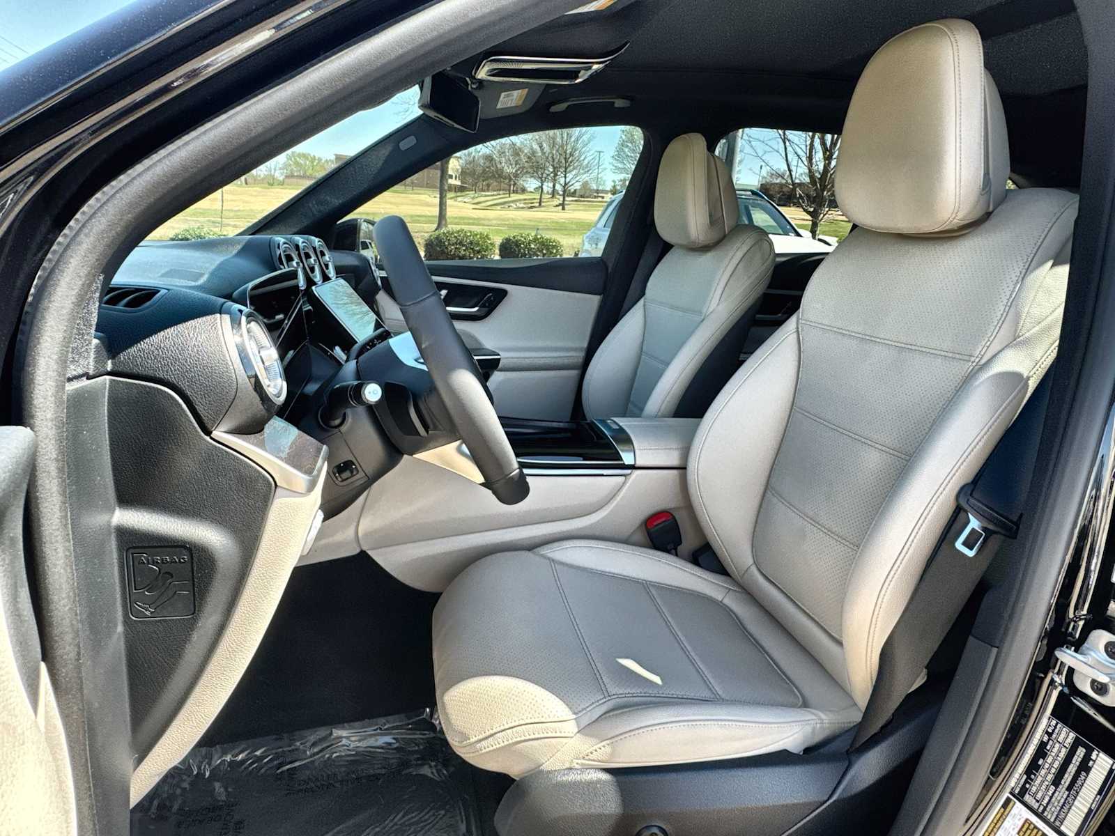 Thumbnail: 2026 Mercedes-Benz GLC - 3