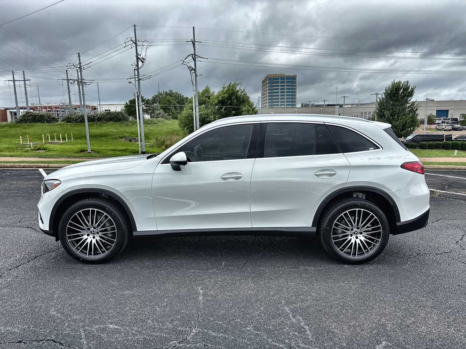 Thumbnail: 2026 Mercedes-Benz GLC - 5