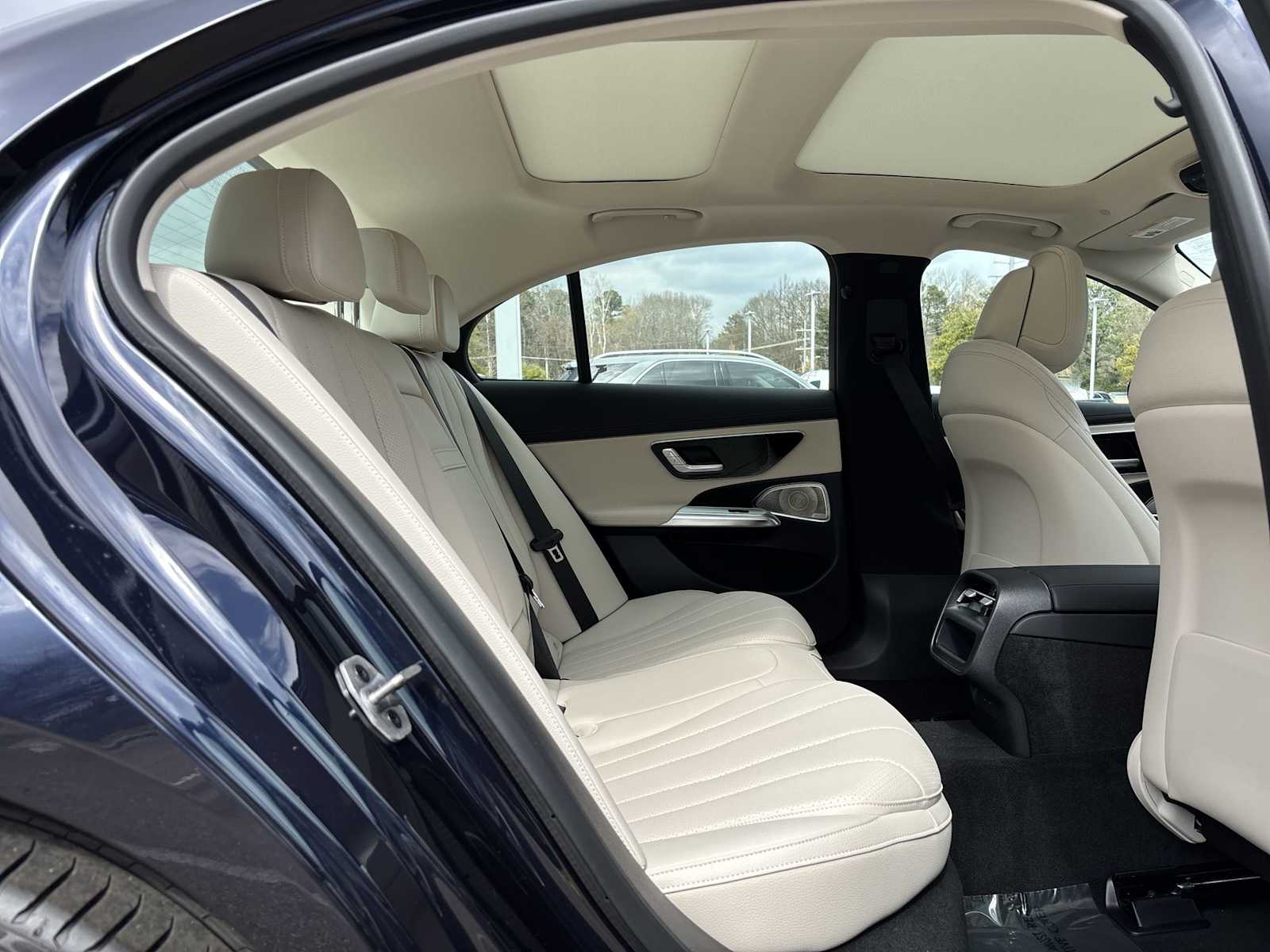 Thumbnail: 2026 Mercedes-Benz E-Class - 19