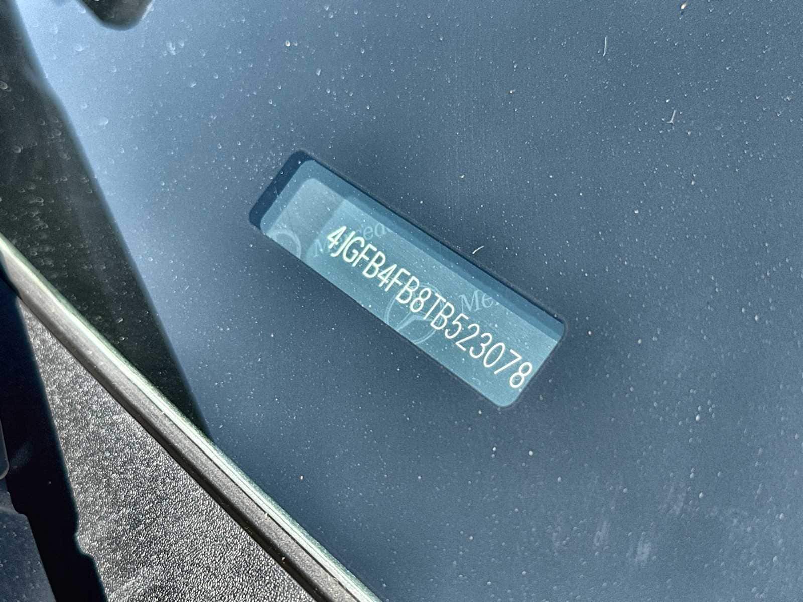 Thumbnail: 2026 Mercedes-Benz GLE - 25