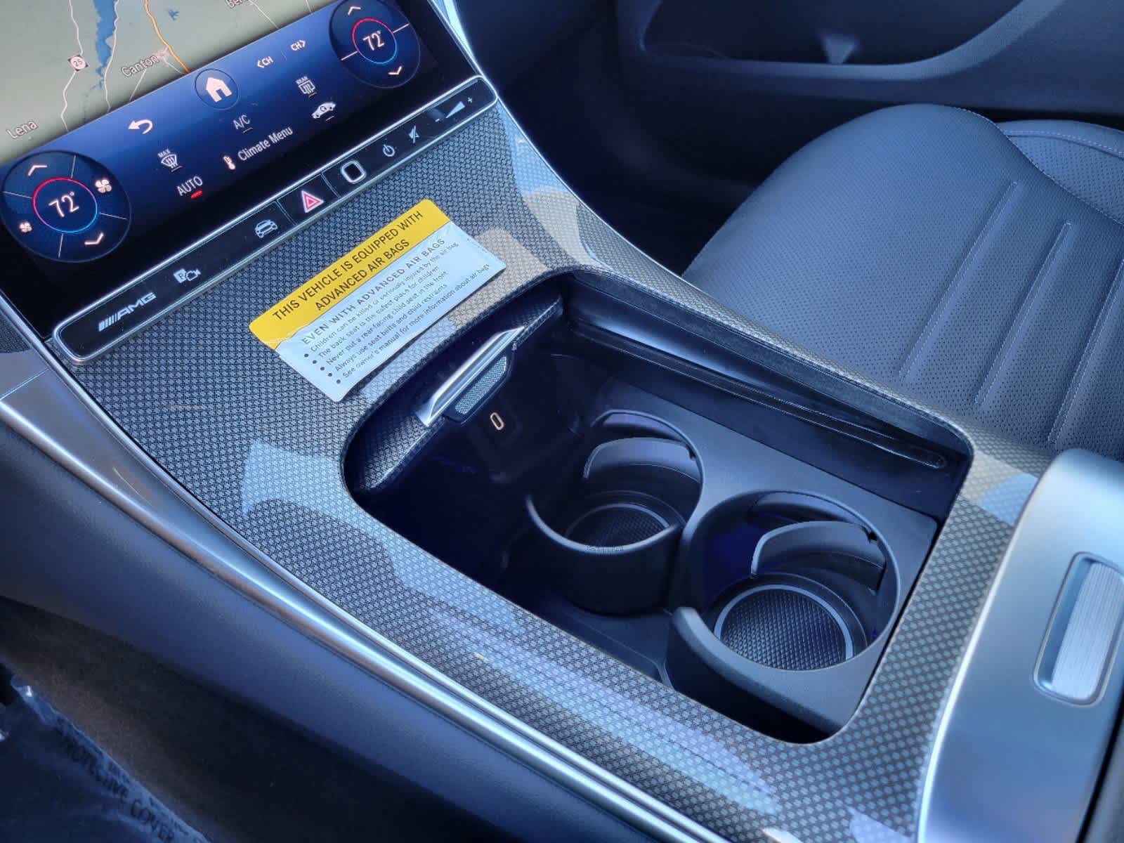 Thumbnail: 2025 Mercedes-Benz GLC - 16