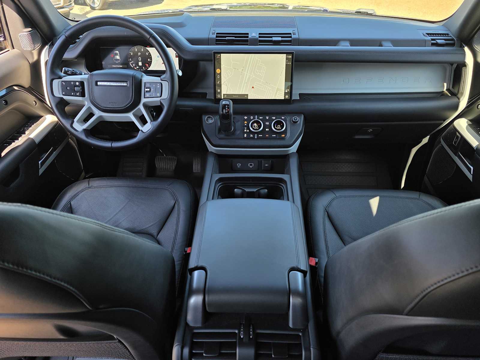 Thumbnail: 2024 Land Rover Defender - 8