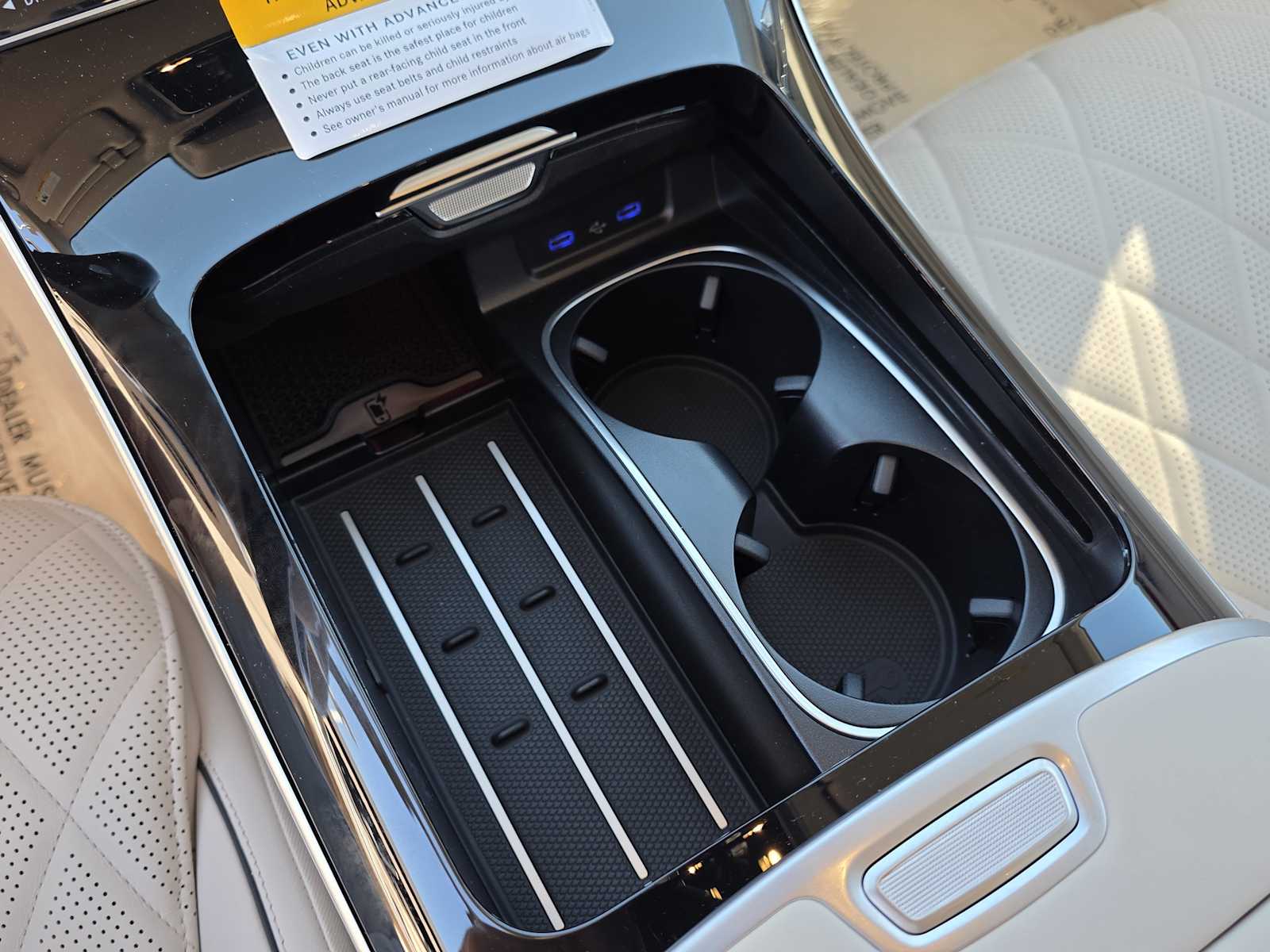 Thumbnail: 2026 Mercedes-Benz S-Class - 25