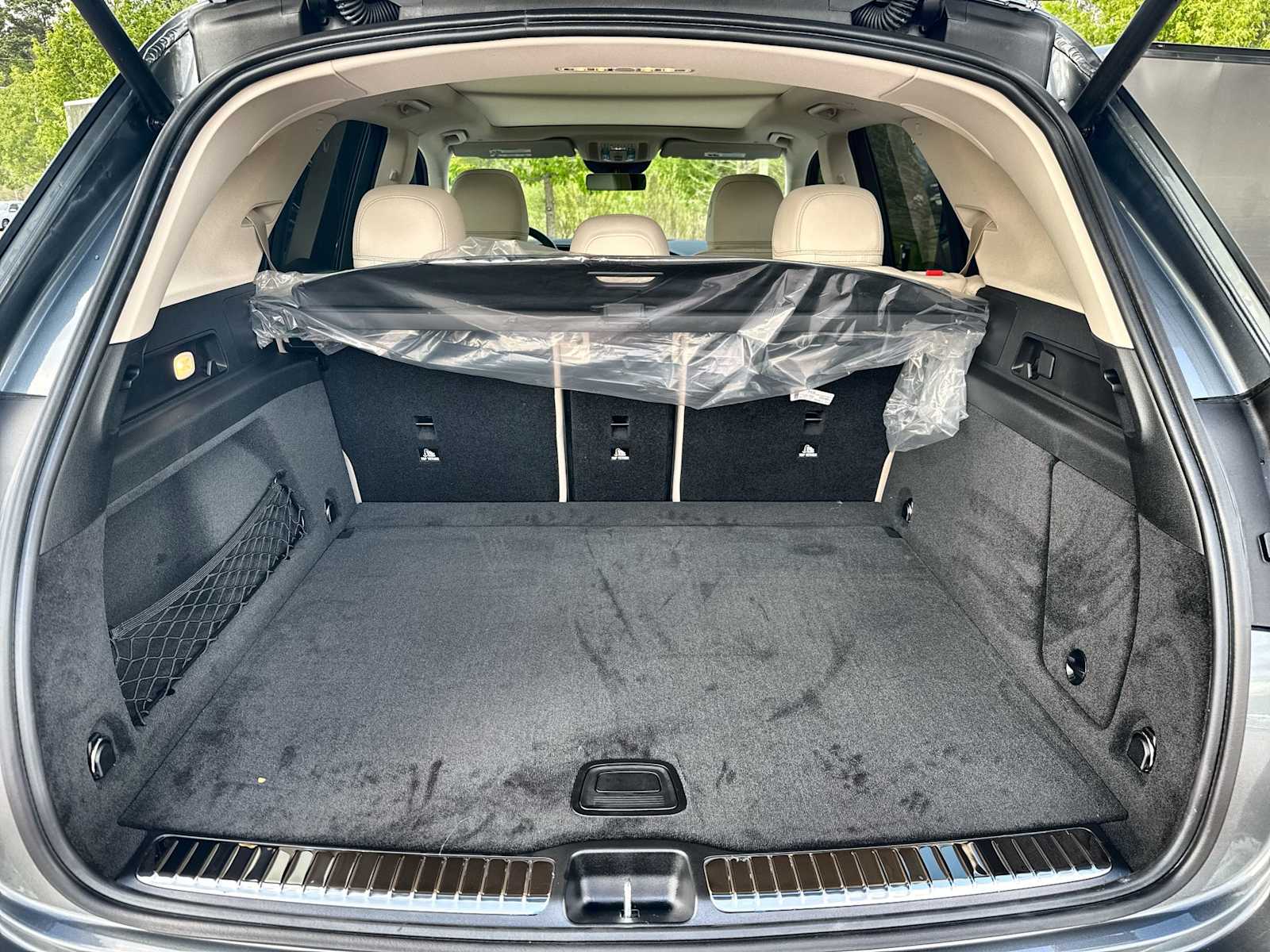 Thumbnail: 2026 Mercedes-Benz GLE - 17