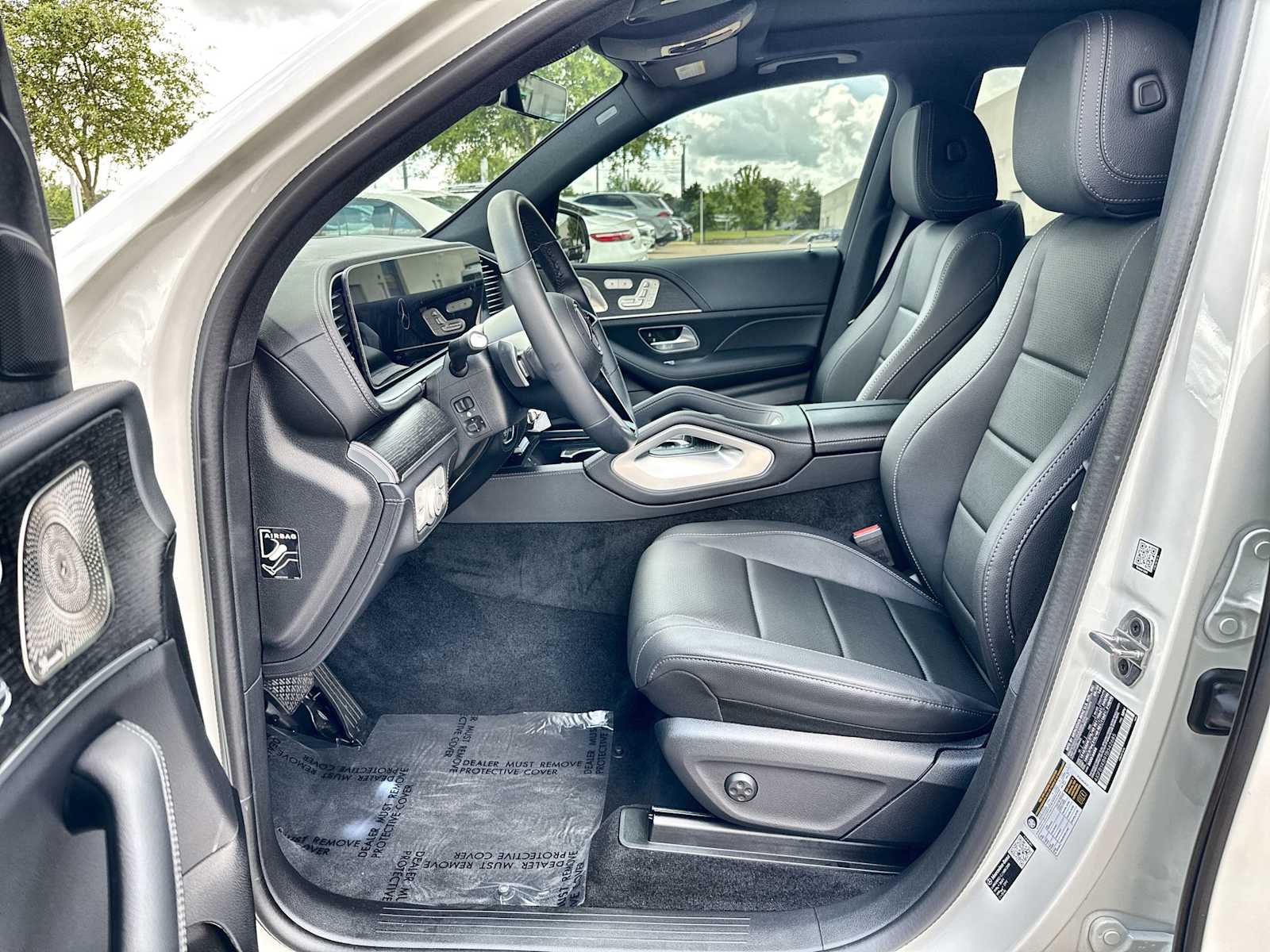 Thumbnail: 2026 Mercedes-Benz GLE - 2