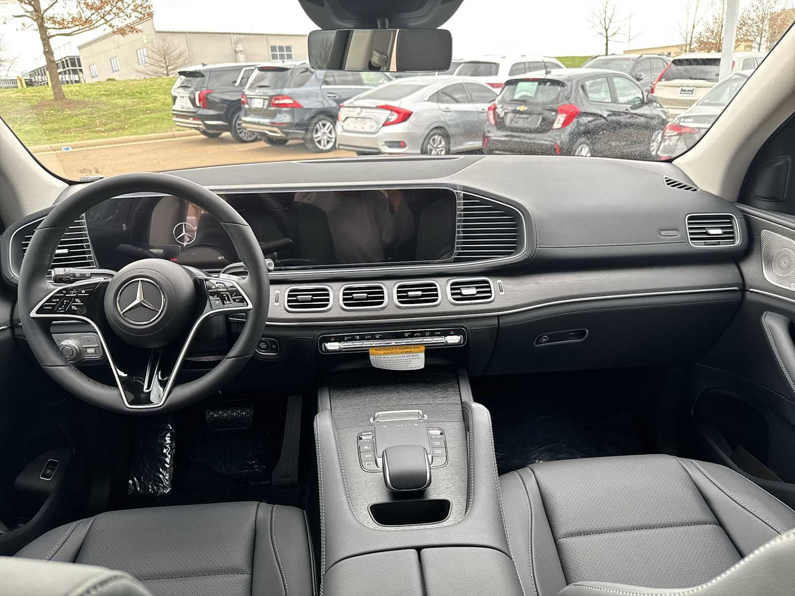 Thumbnail: 2026 Mercedes-Benz GLE - 12