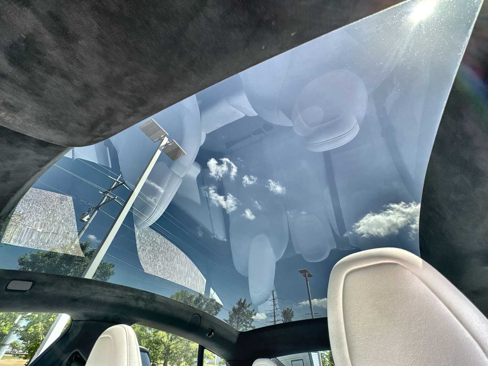 Thumbnail: 2024 Tesla Model S - 28