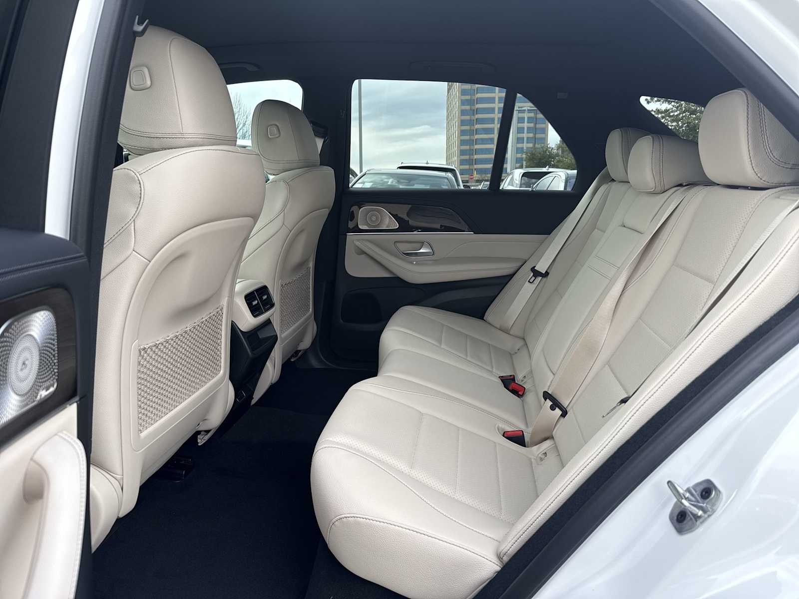 Thumbnail: 2026 Mercedes-Benz GLE - 18