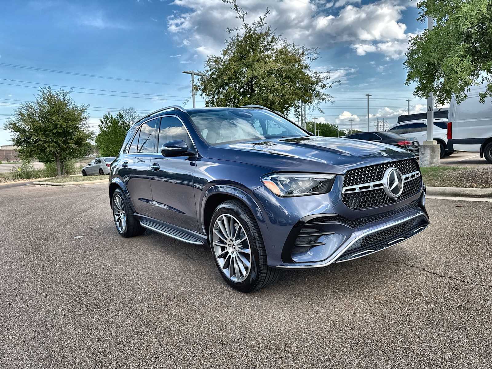 Thumbnail: 2026 Mercedes-Benz GLE - 11