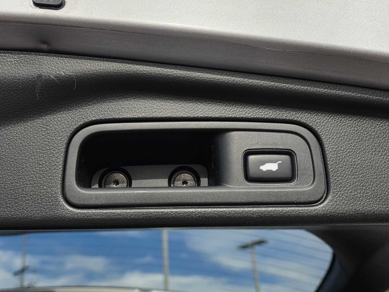 Thumbnail: 2019 Honda Pilot - 26