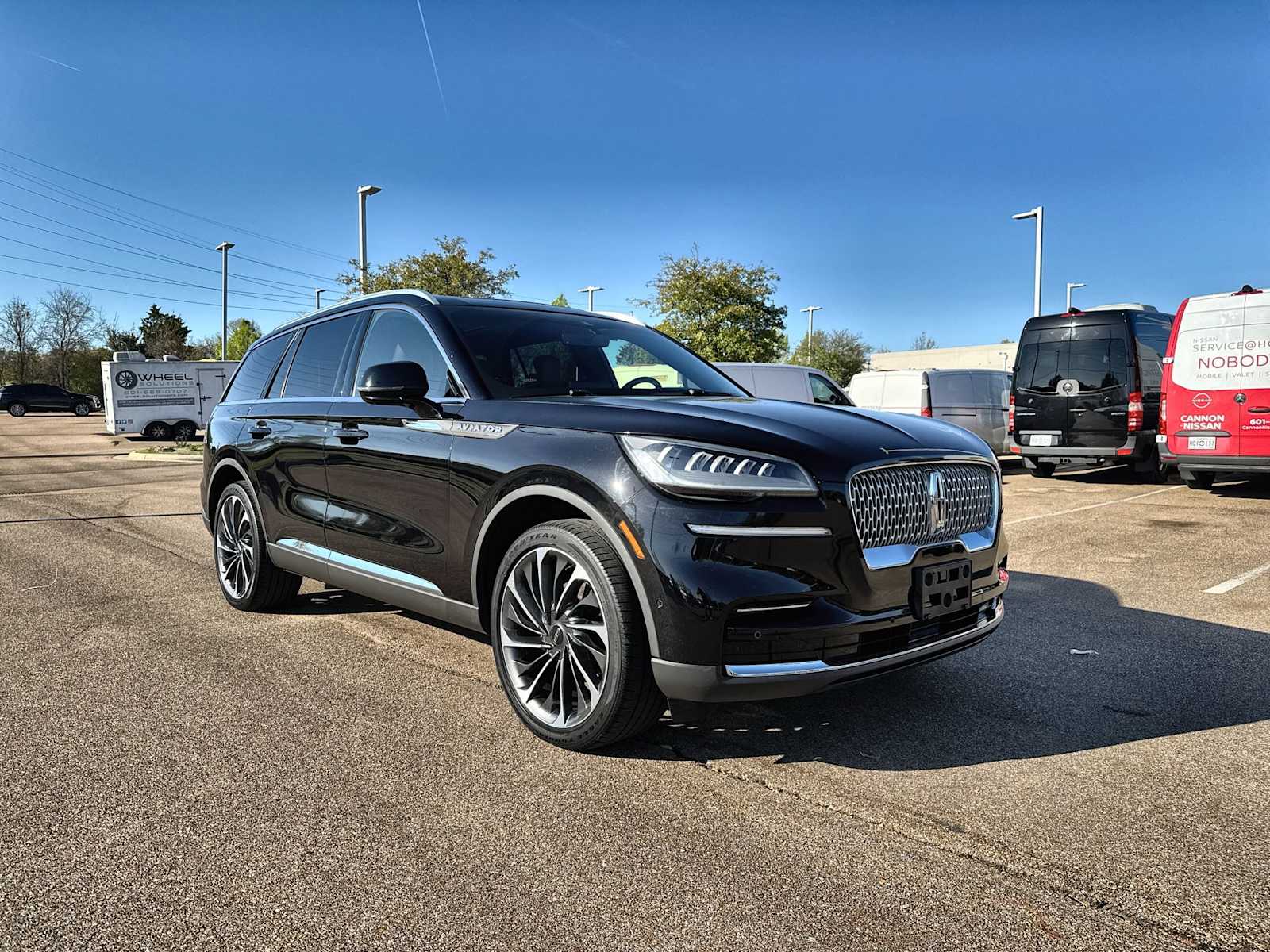 Thumbnail: 2022 Lincoln Aviator - 11