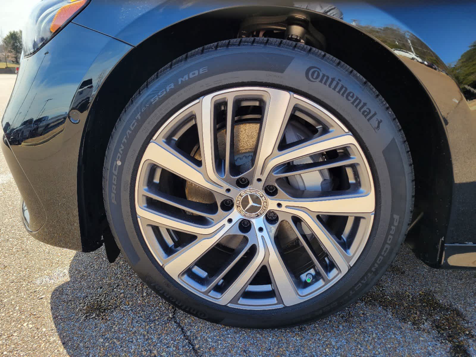 Thumbnail: 2025 Mercedes-Benz E-Class - 27