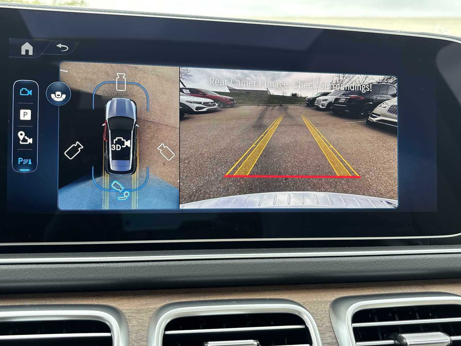 Thumbnail: 2026 Mercedes-Benz GLE - 23