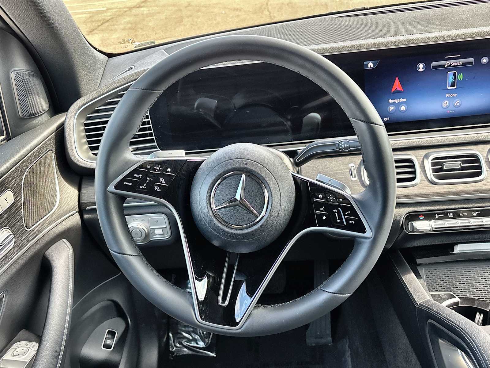 Thumbnail: 2026 Mercedes-Benz GLE - 21