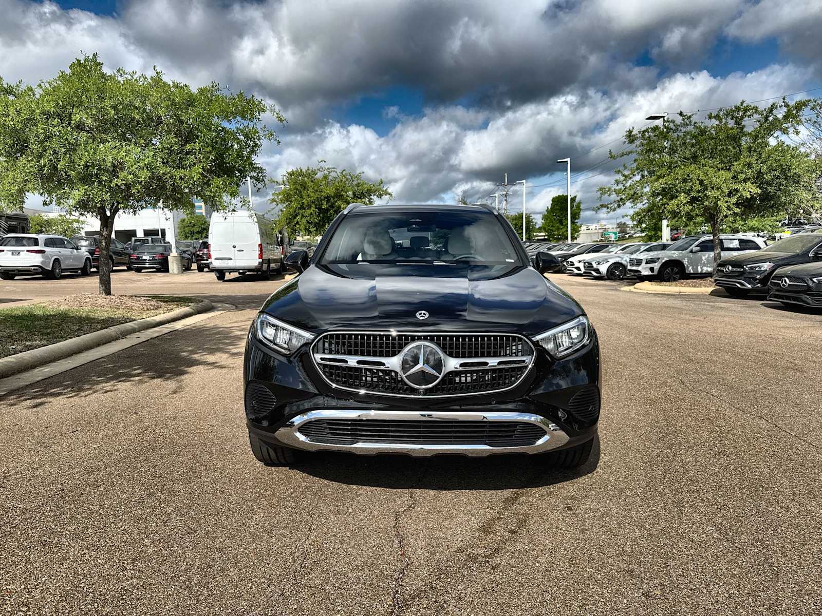 Thumbnail: 2026 Mercedes-Benz GLC - 12