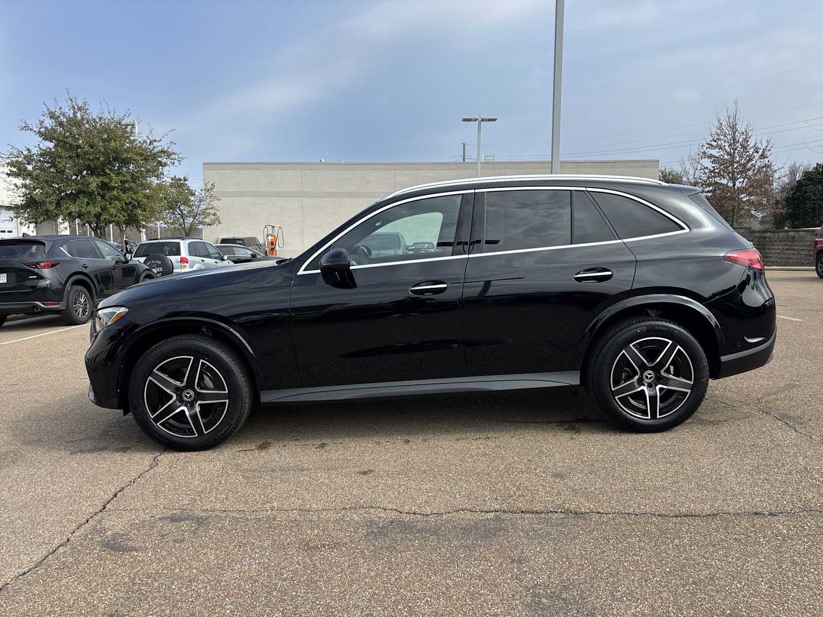 Thumbnail: 2026 Mercedes-Benz GLC - 3