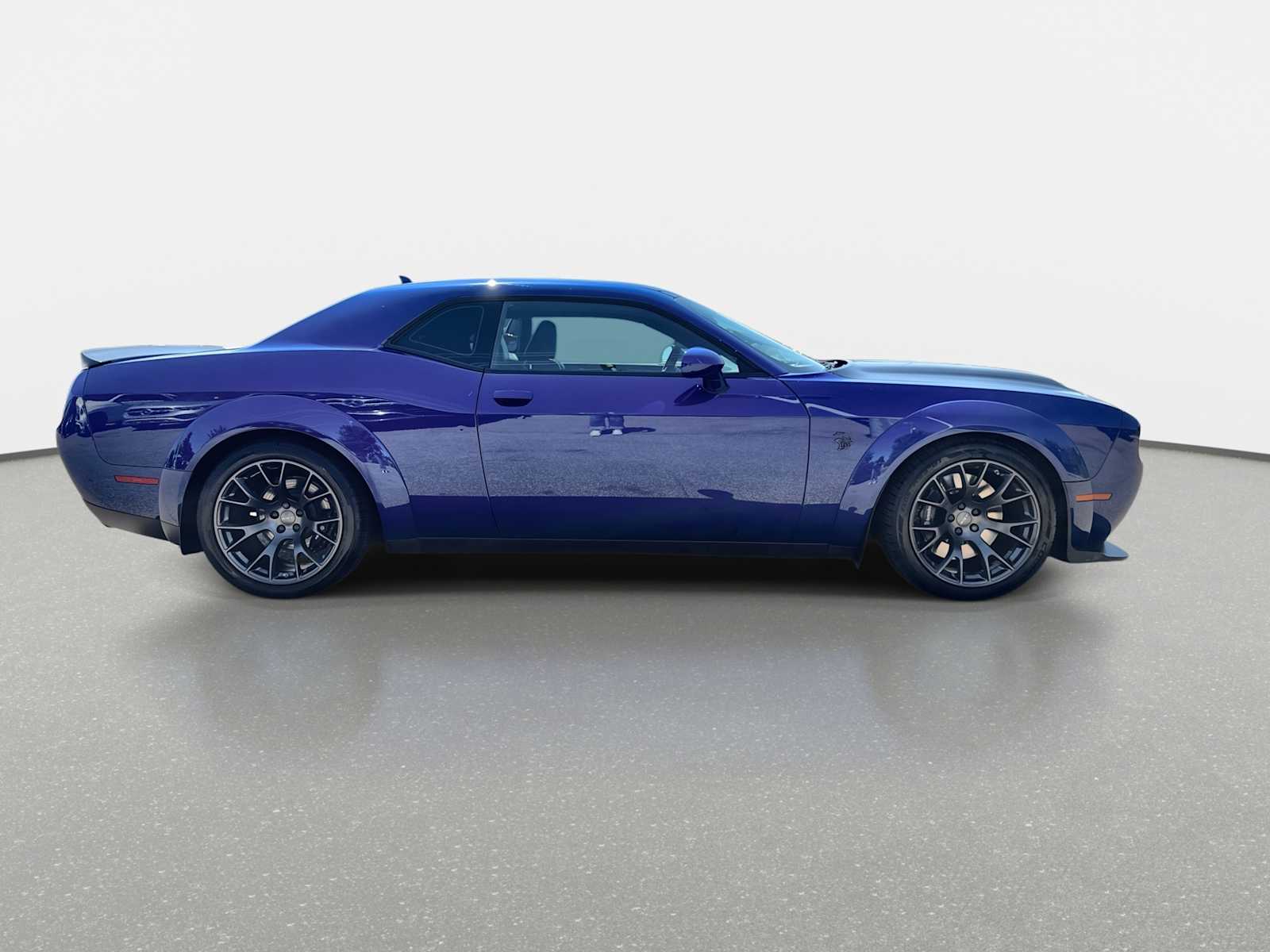 Thumbnail: 2020 Dodge Challenger - 10
