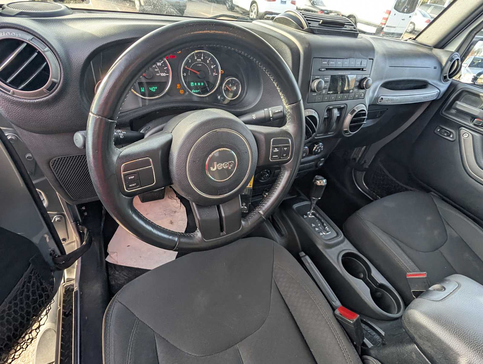 Thumbnail: 2016 Jeep Wrangler - 9