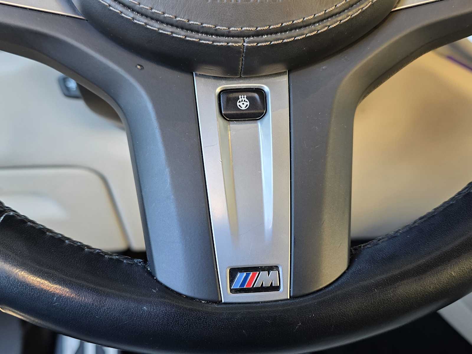 Thumbnail: 2022 BMW X5 - 23