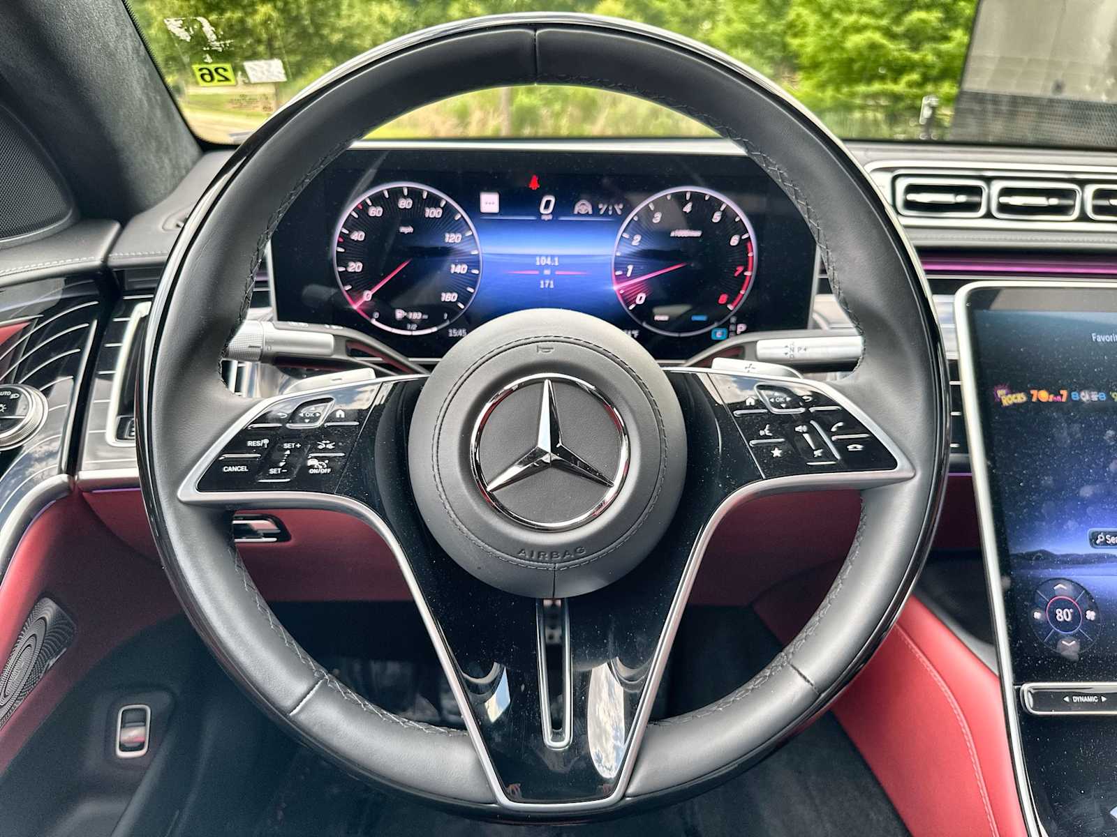 Thumbnail: 2025 Mercedes-Benz S-Class - 21