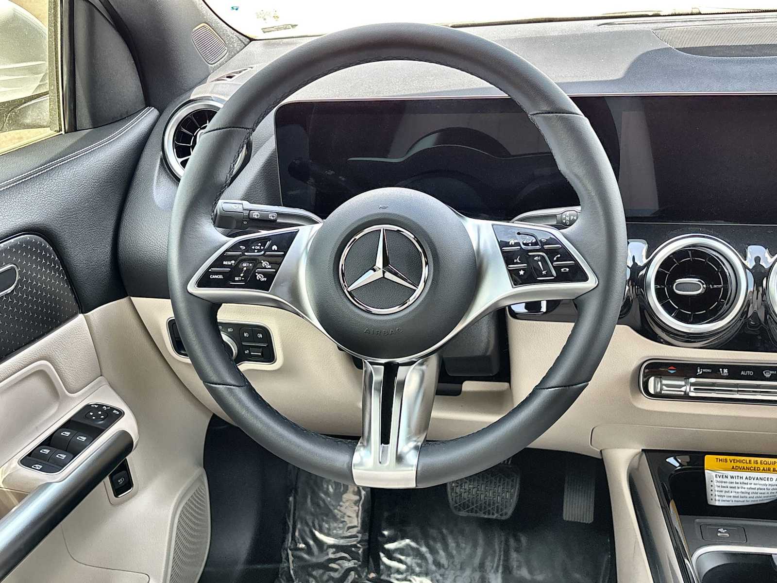 Thumbnail: 2026 Mercedes-Benz GLA - 21