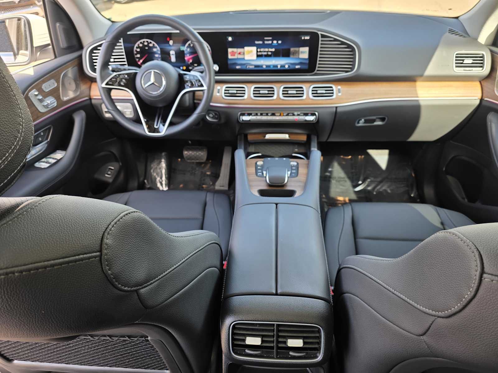 Thumbnail: 2025 Mercedes-Benz GLE - 6