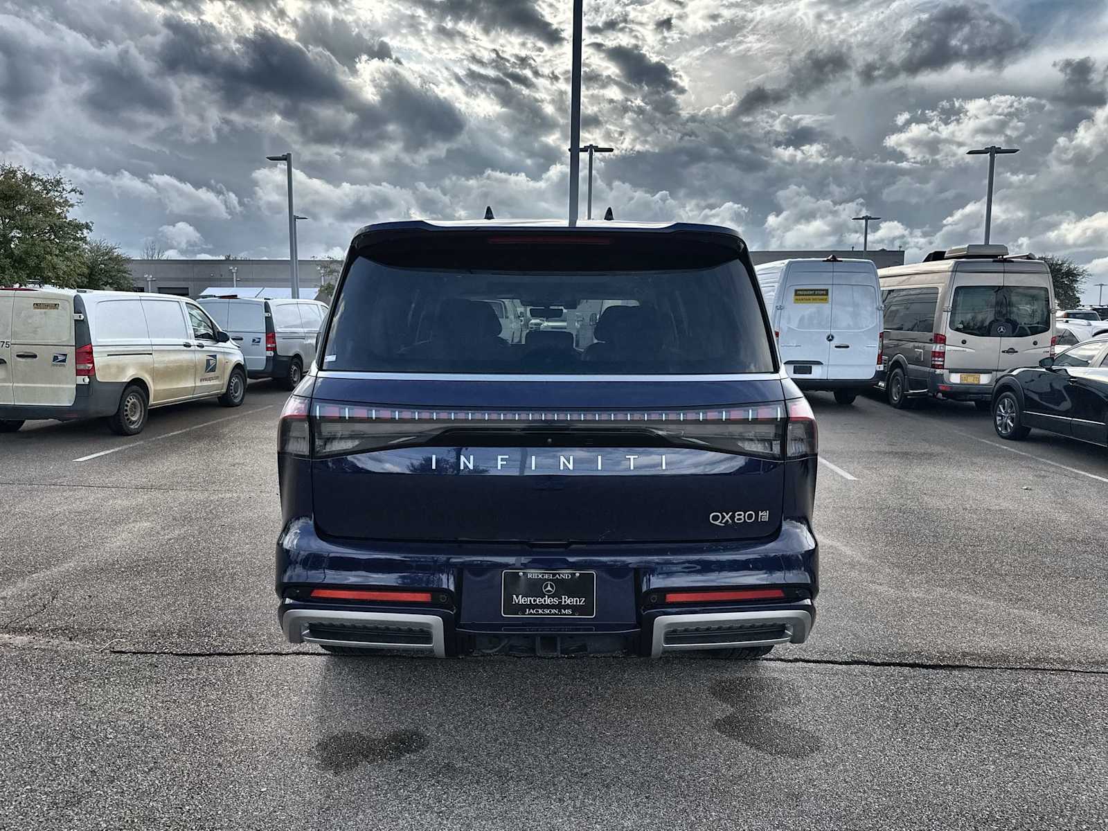 Thumbnail: 2025 INFINITI QX80 - 7