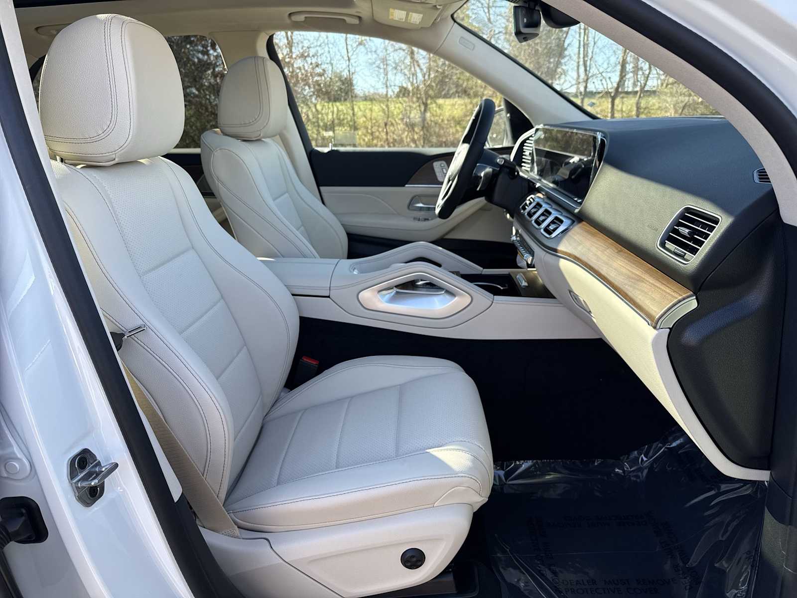 Thumbnail: 2026 Mercedes-Benz GLE - 20