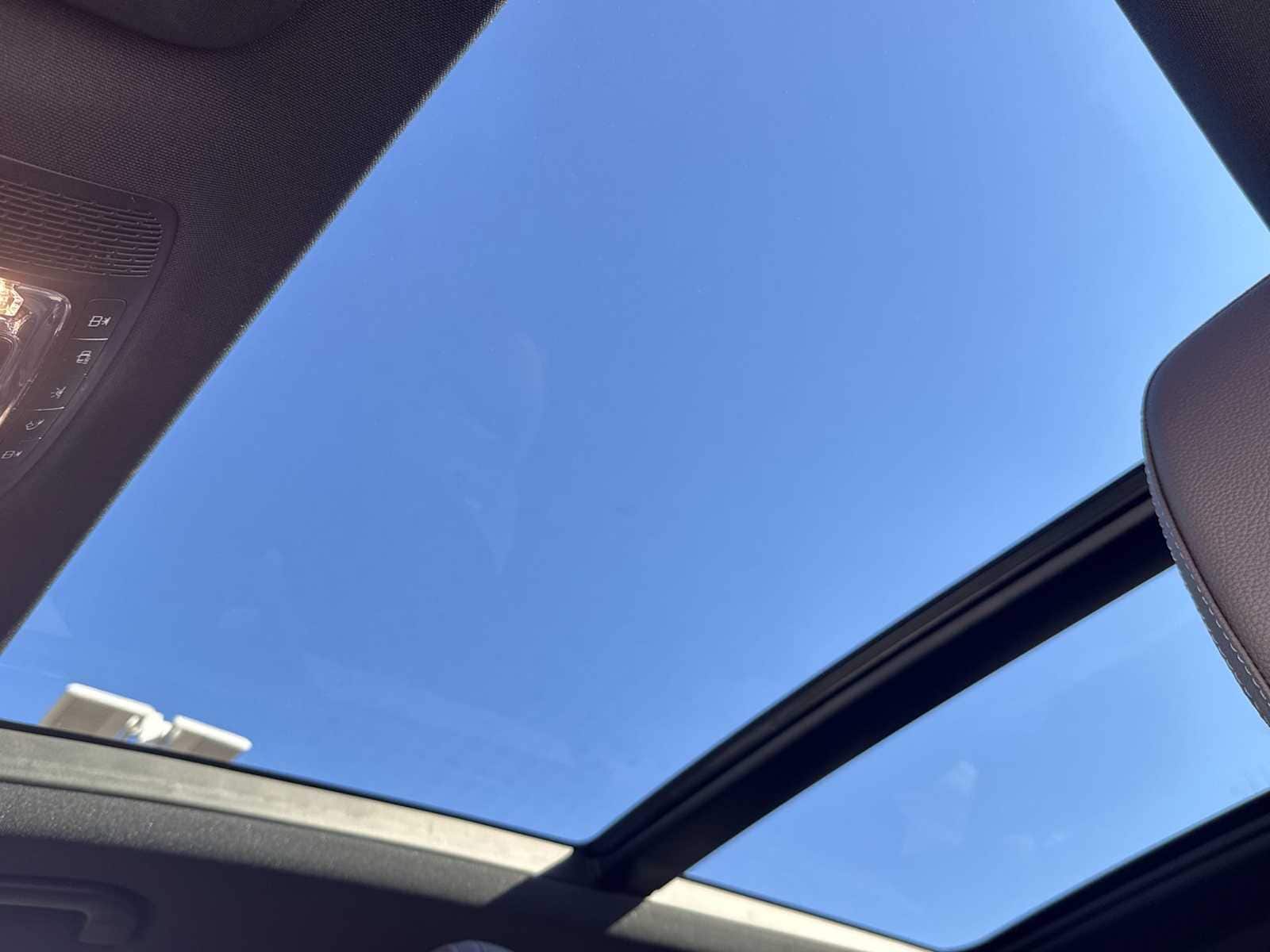 Thumbnail: 2023 Mercedes-Benz GLE - 17