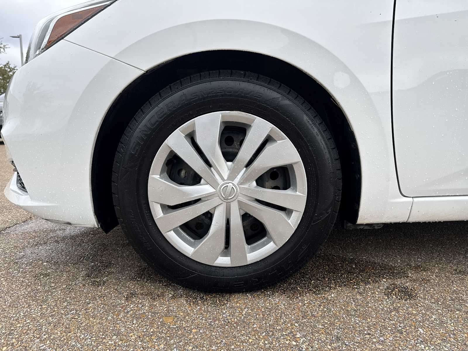 Thumbnail: 2021 Nissan Versa - 12