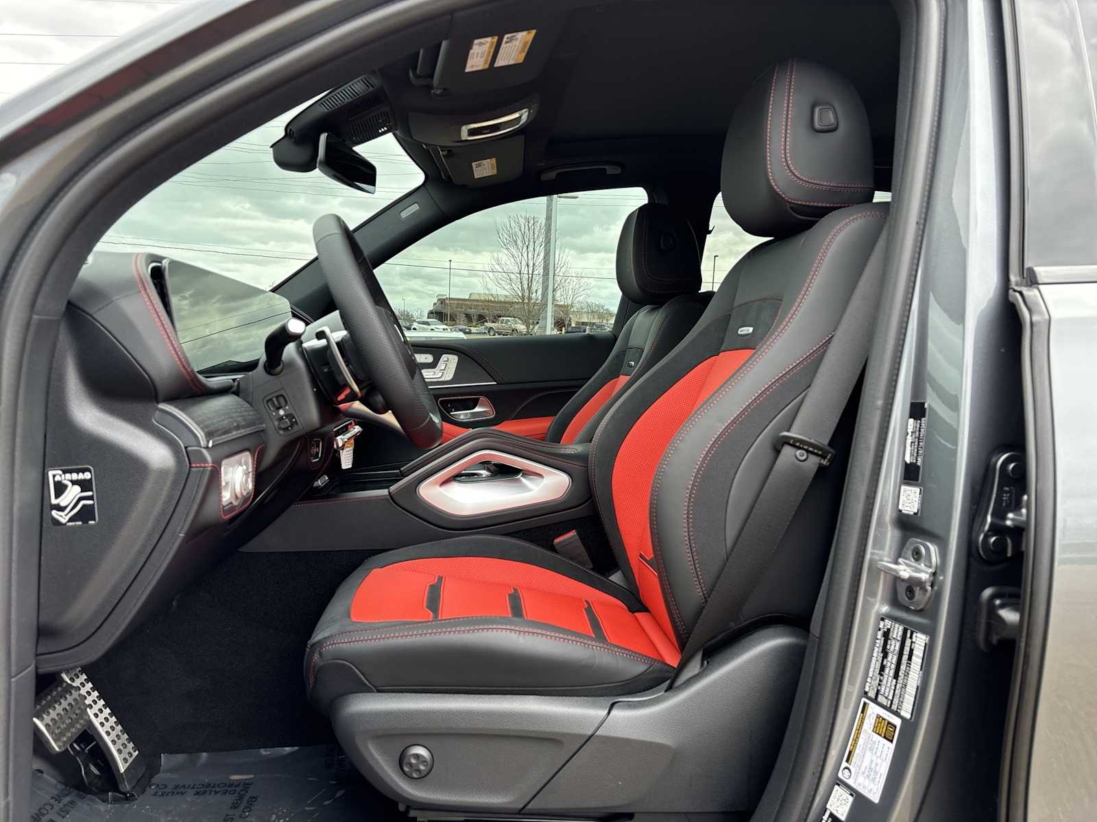 Thumbnail: 2026 Mercedes-Benz GLE - 15