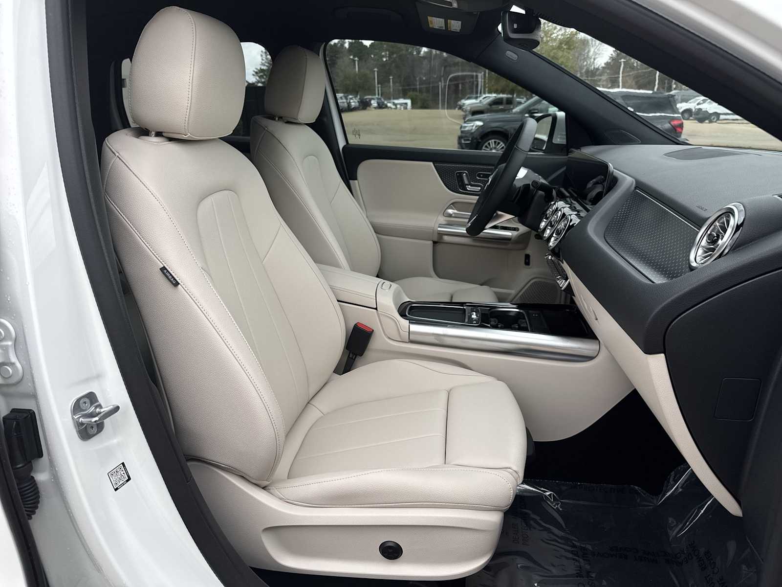 Thumbnail: 2026 Mercedes-Benz GLA - 19