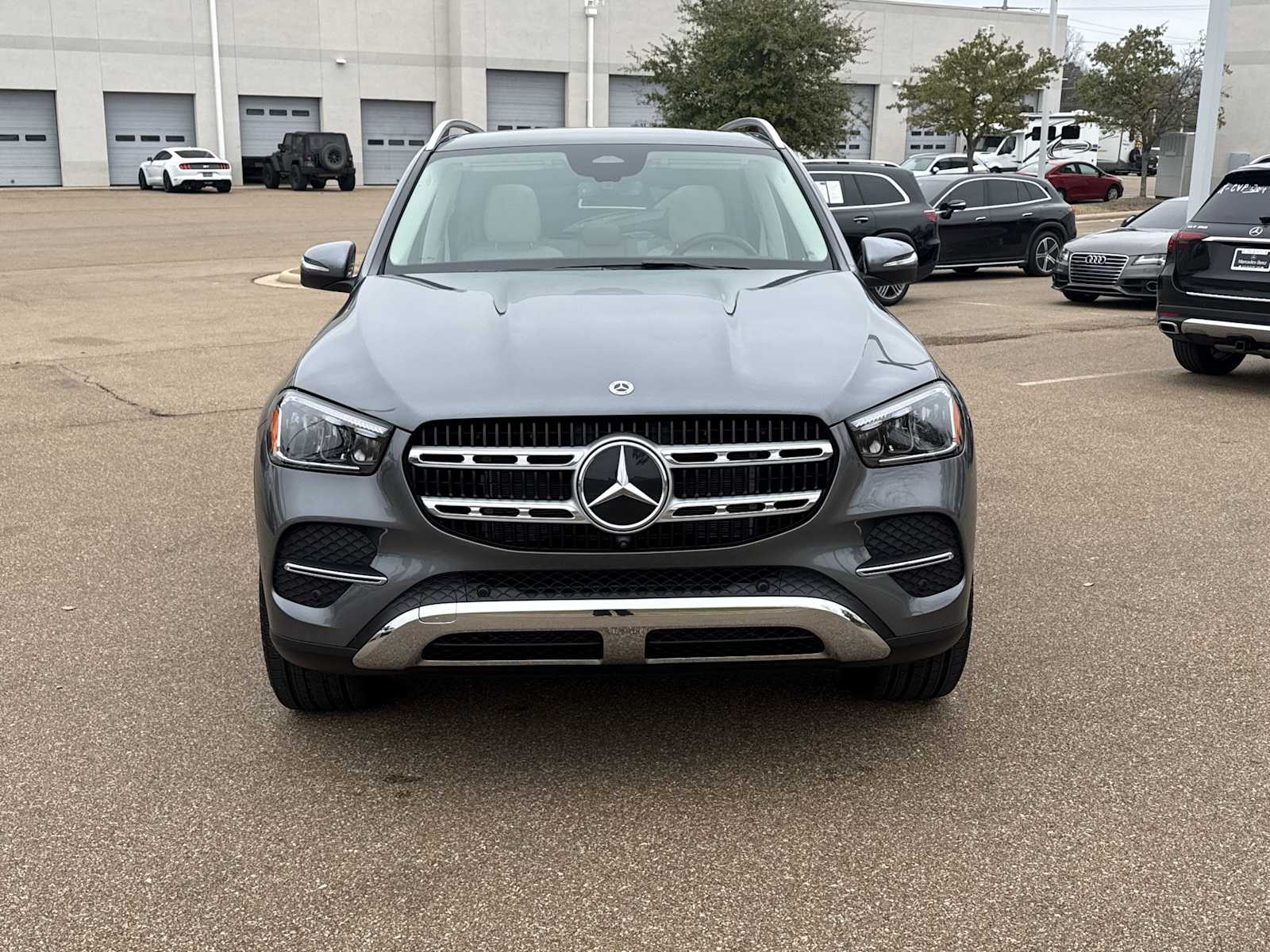 Thumbnail: 2026 Mercedes-Benz GLE - 9