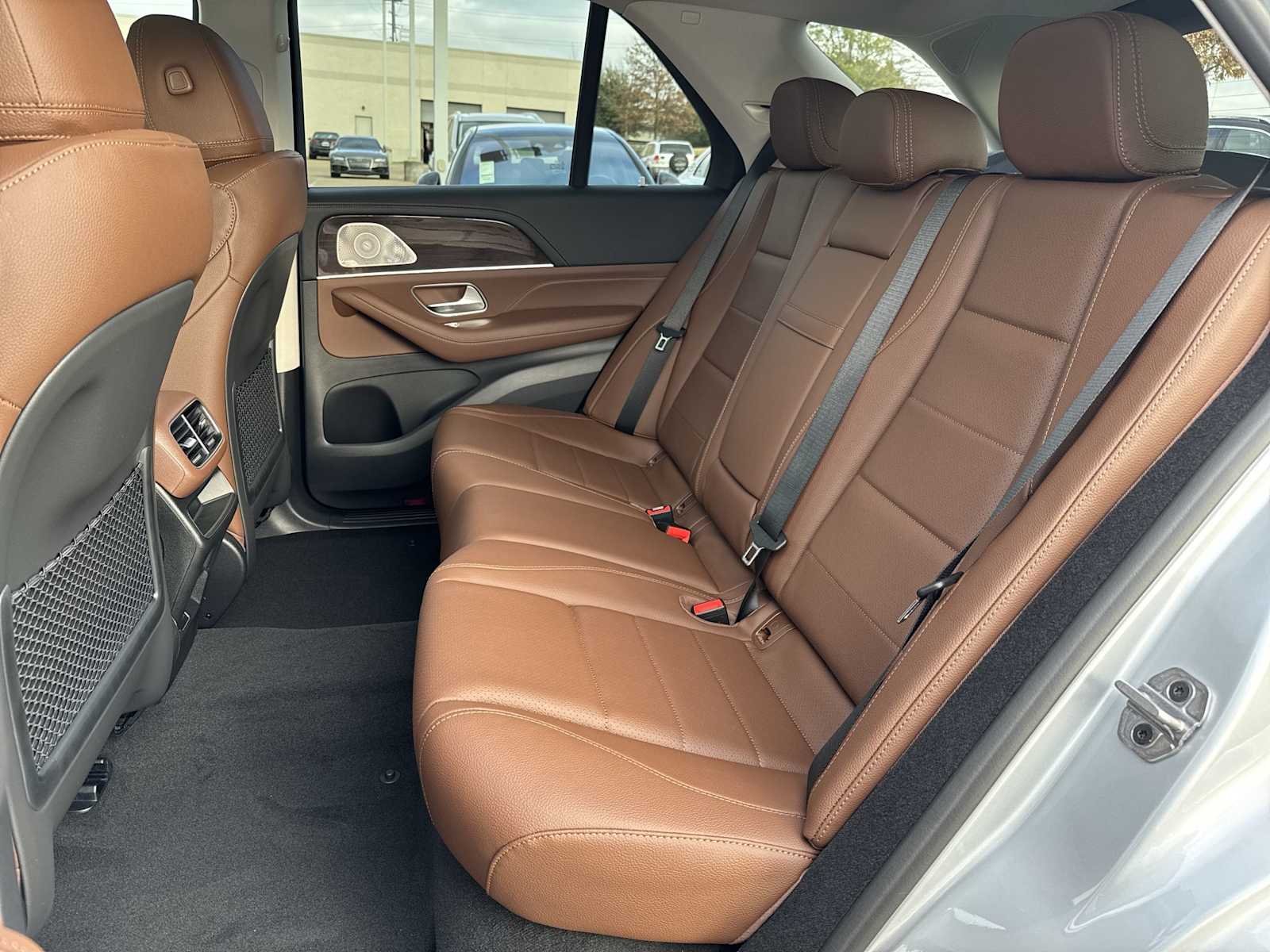 Thumbnail: 2026 Mercedes-Benz GLE - 18