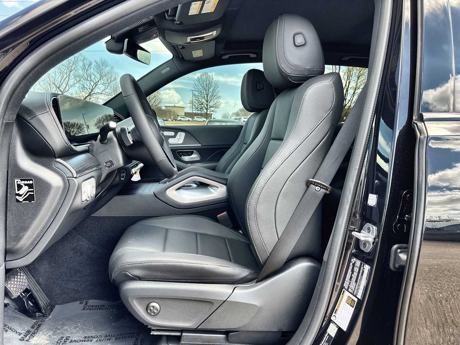 Thumbnail: 2026 Mercedes-Benz GLE - 3