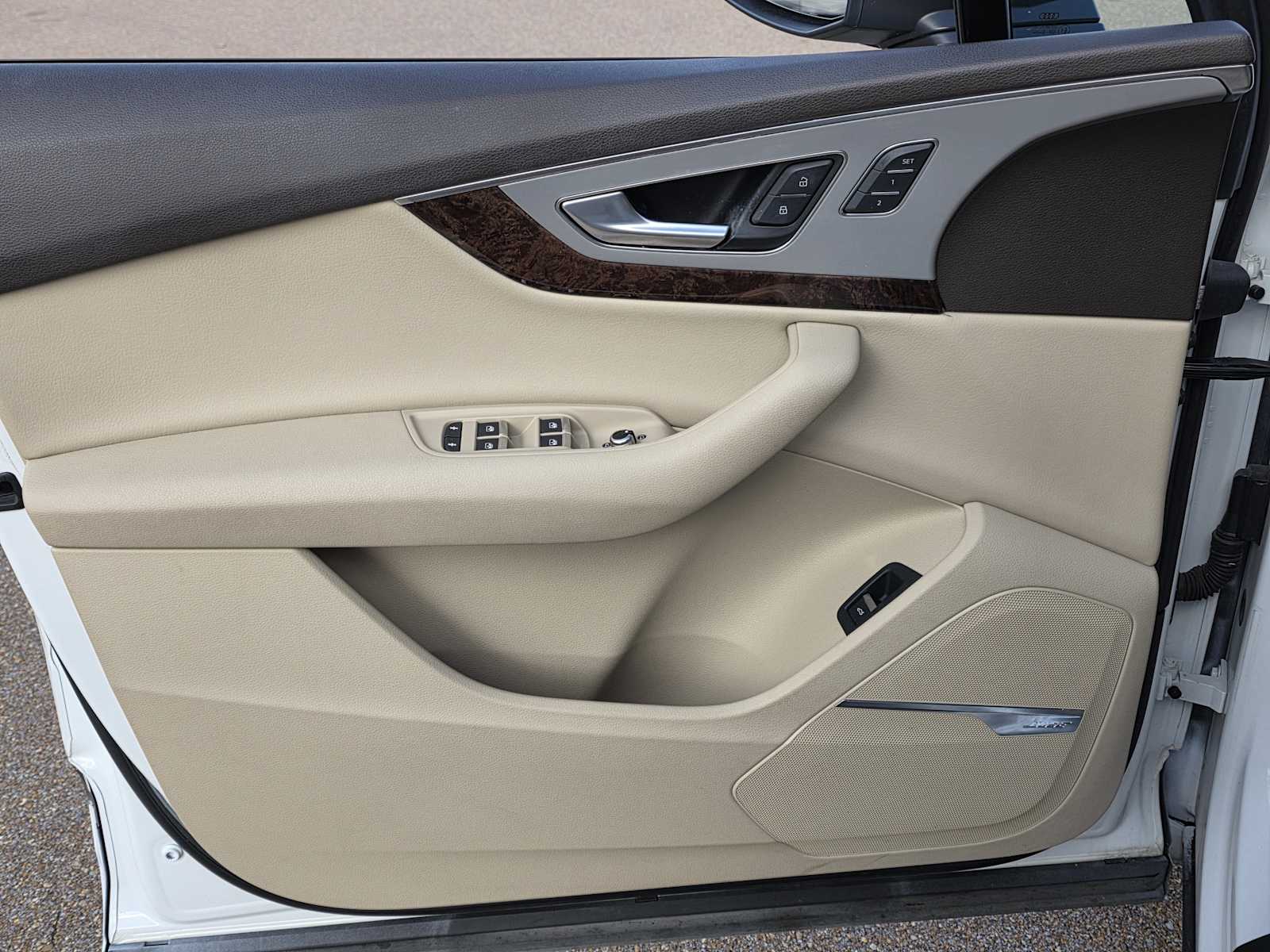 Thumbnail: 2019 Audi Q7 - 14