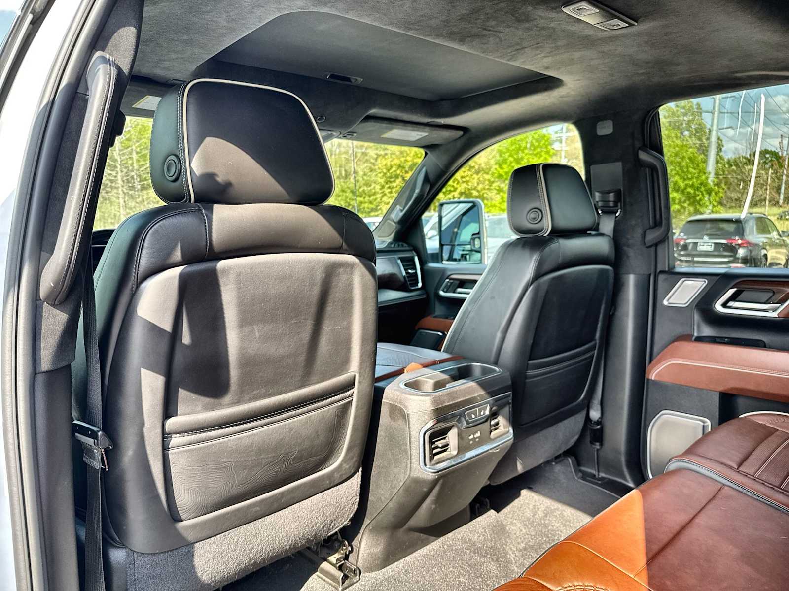 Thumbnail: 2024 GMC Sierra 2500 - 18