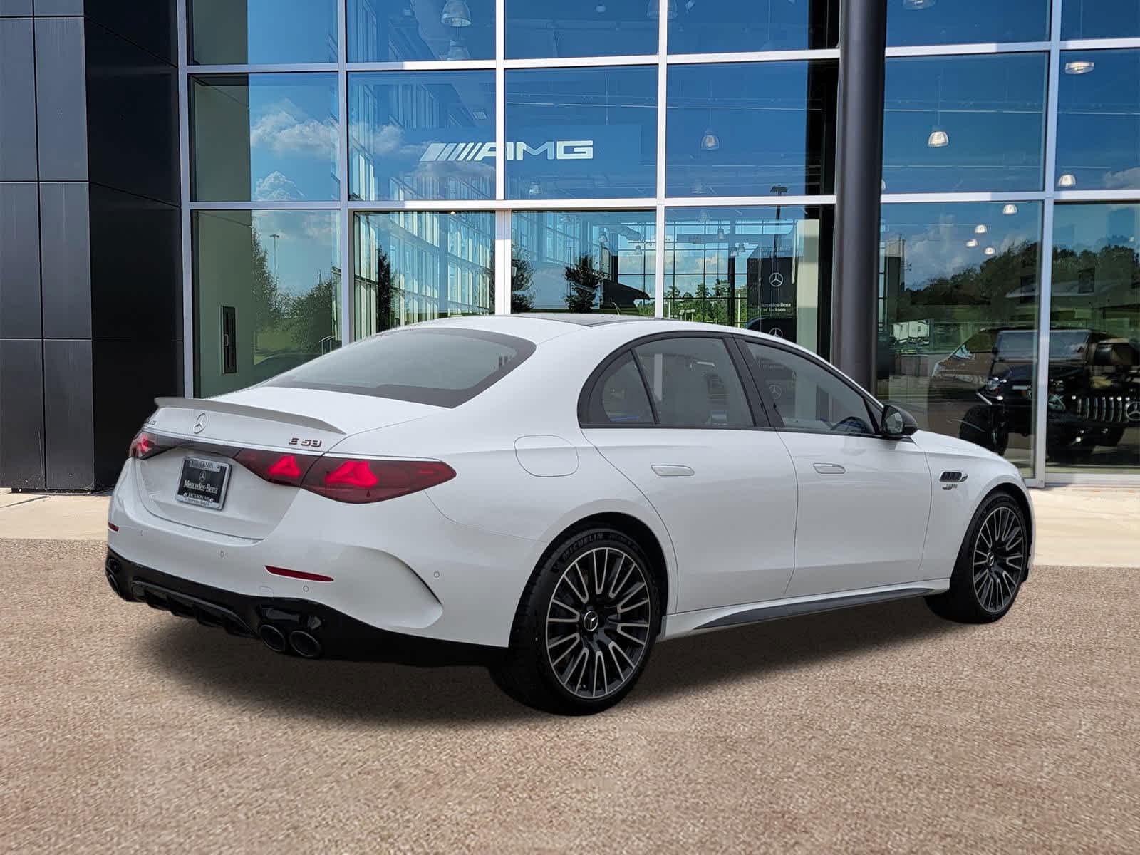 Thumbnail: 2026 Mercedes-Benz E-Class - 4