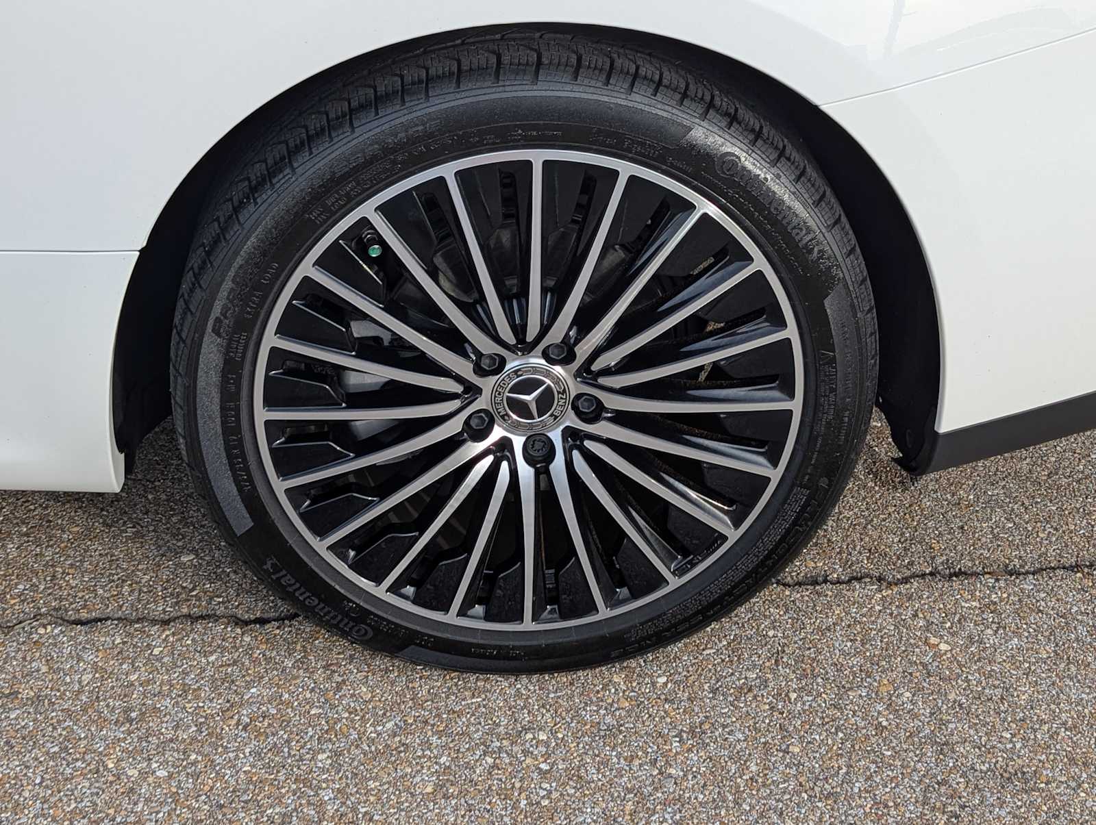 Thumbnail: 2024 Mercedes-Benz CLE - 24