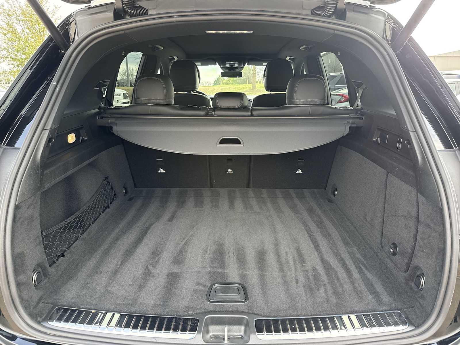 Thumbnail: 2026 Mercedes-Benz GLE - 24