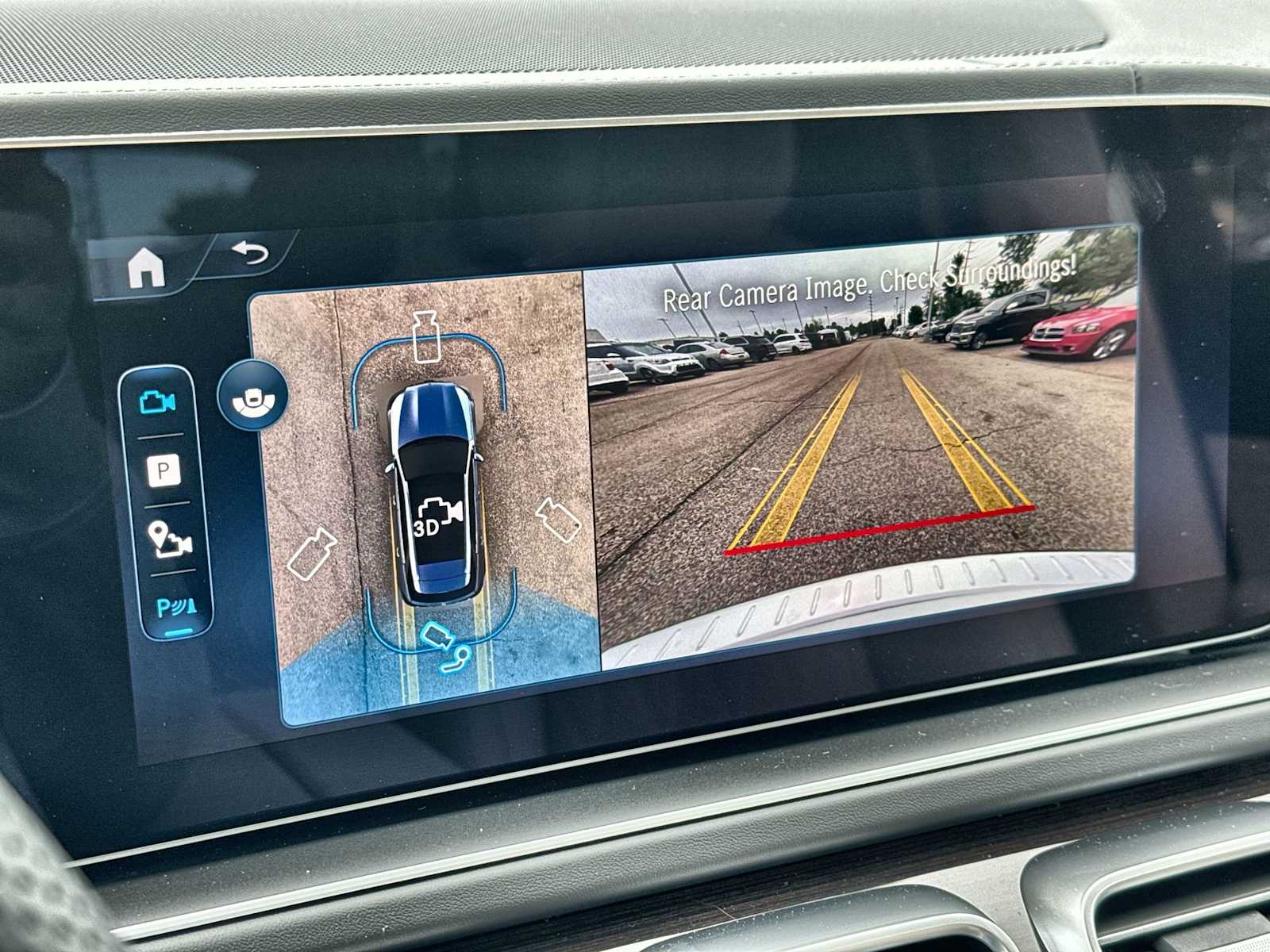 Thumbnail: 2026 Mercedes-Benz GLE - 27