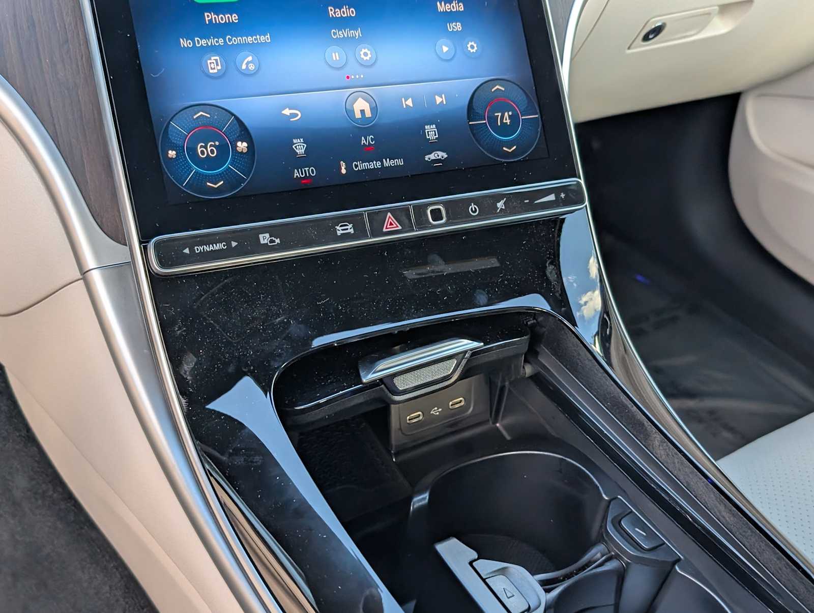 Thumbnail: 2026 Mercedes-Benz C-Class - 12