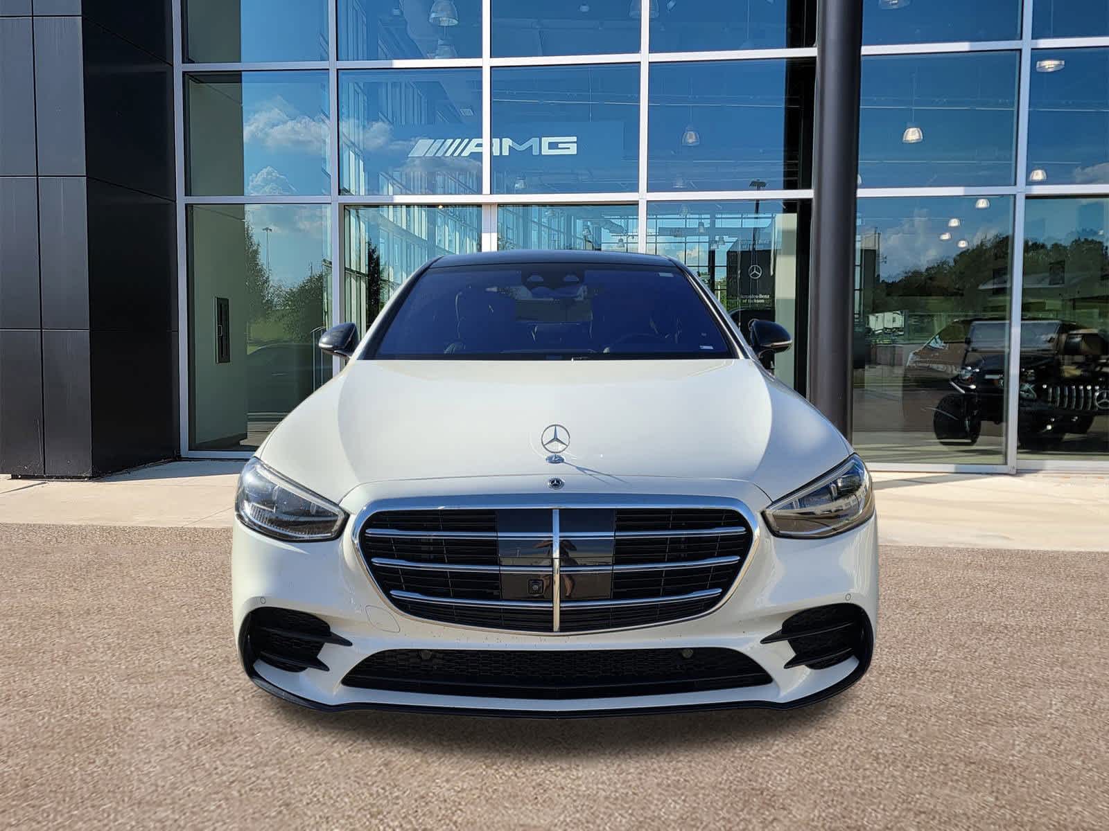 2022 Mercedes Benz S 580 4MATIC photo 2