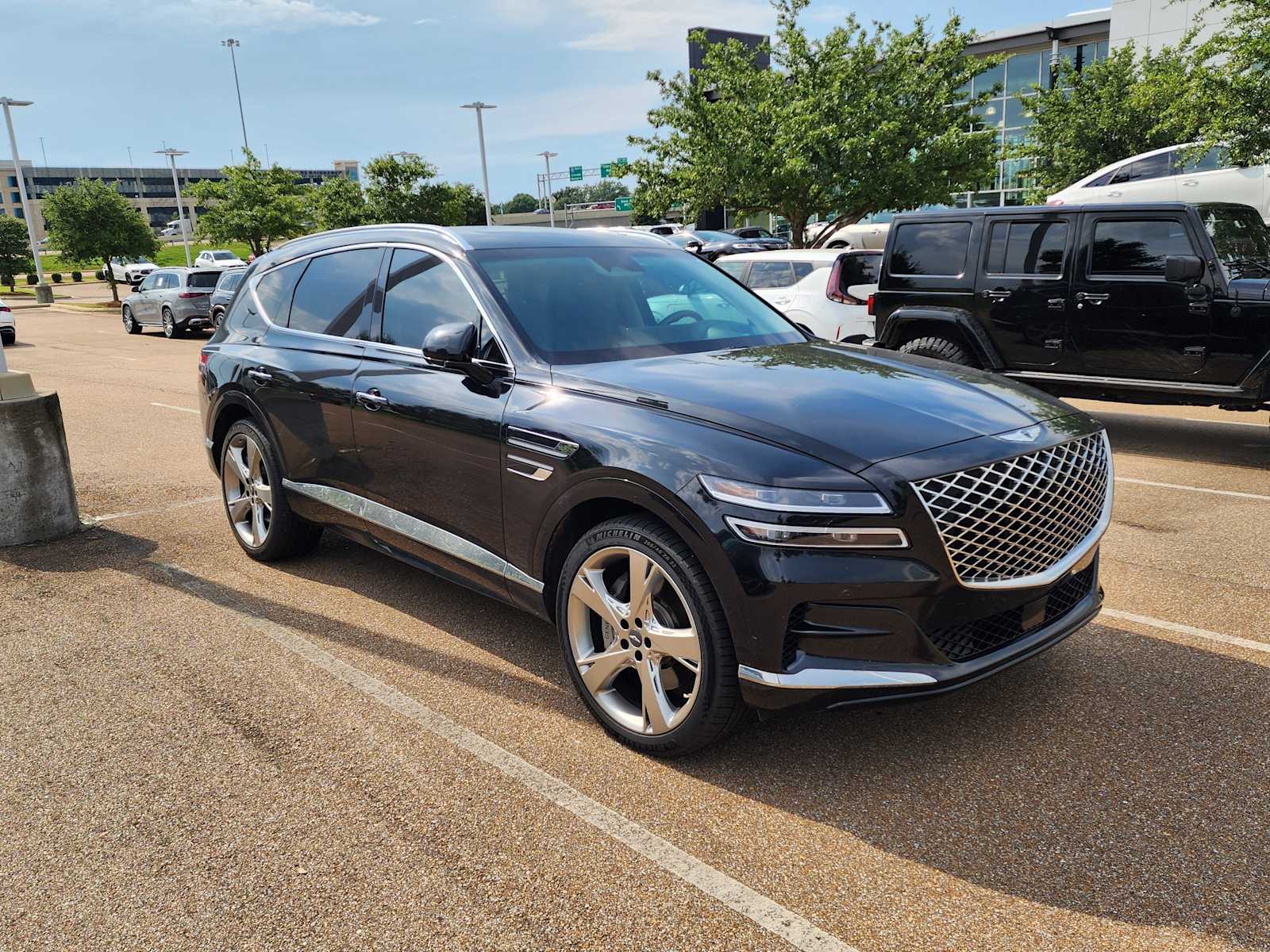 Thumbnail: 2023 Genesis GV80 - 3